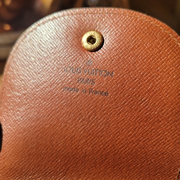 Louis Vuitton Vintage Monogram Coin Pouch - Picture 4 of 6